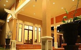 Patria Garden Hotel Blitar